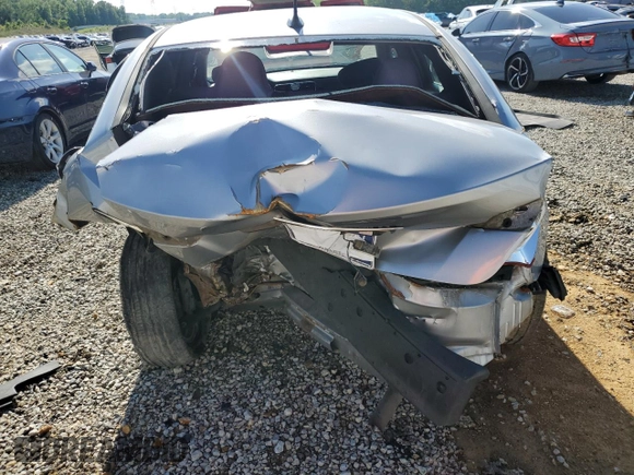 2013 Chrysler 200 Touring z VIN 1C3CCBBB3DN768437, wystawiony jako Copart lot #55159375 z przebiegiem 117 502 mil mil oraz Szkoda całkowita • Salvage title. Historia ofert i sprzedaży dostępna na DreamBid. Obrazek 6.