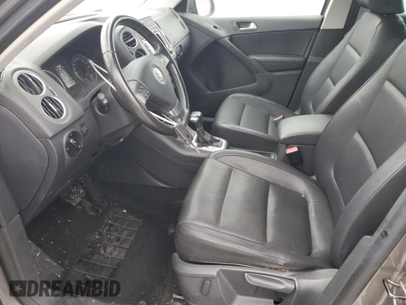2010 Volkswagen Tiguan Wolfsburg Edition с VIN WVGAV7AX9AW520377, выставлен на аукционе Copart как лот 46697465 с пробегом 117 865 миль миль и Списание • Salvage title. История ставок и продаж доступна на DreamBid. Изображение 7.