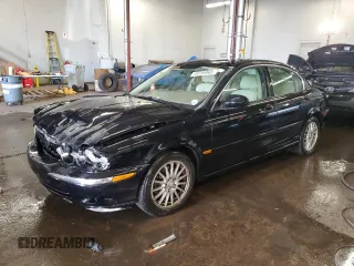 2007 Jaguar X-Type z VIN SAJWA51AX7WJ25785, wystawiony jako Copart lot #44755465 z przebiegiem 107 235 mil mil oraz Szkody całkowita. Historia ofert i sprzedaży dostępna na DreamBid. Obrazek 1.