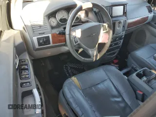 2008 Chrysler Town & Country Touring with VIN 2A8HR54P88R790865, listed as a Copart auction lot 45466805 with 148,825 mi miles and Salvage Title. Bid and sale history available at carsss.com. Image 8.
