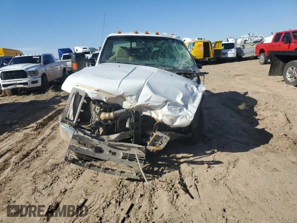 2008 Ford F-350 XL with VIN 1FTWW31R68EE33070, listed as a Copart auction lot 47026365 with 151,081 mi miles and Salvage Title. Bid and sale history available at DreamBid. Image 5.