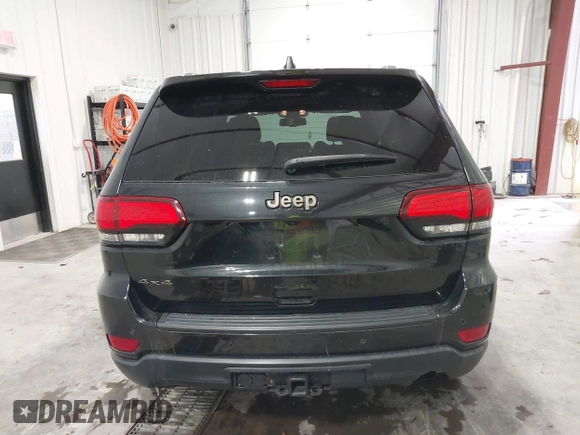2016 Jeep Grand Cherokee 75th Anniversary z VIN 1C4RJFAG8GC476475, wystawiony jako IAAI lot #41509557 z przebiegiem 94 621 mil mil oraz . Historia ofert i sprzedaży dostępna na DreamBid. Obrazek 17.