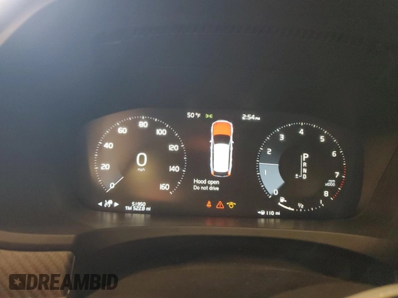 2020 Volvo V90 with VIN YV1A22VMXL1142421, listed as a Copart auction lot 85781704 with 51,950 mi miles and Salvage title. Bid and sale history available at DreamBid. Image 9.