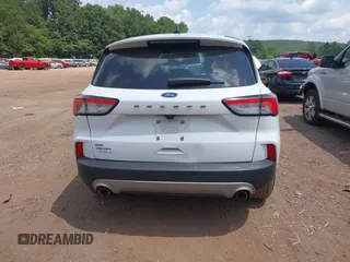 2022 Ford Escape SE z VIN 1FMCU0G66NUB82519, wystawiony jako IAAI lot #42444455 z przebiegiem 102 980 mil mil oraz . Historia ofert i sprzedaży dostępna na DreamBid. Obrazek 16.