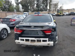 2013 Lexus LS 460 с VIN JTHBL5EF4D5119770, выставлен на аукционе IAAI как лот 42249648 с пробегом 130 460 миль миль и . История ставок и продаж доступна на DreamBid. Изображение 17.