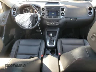 2013 Volkswagen Tiguan SE с VIN WVGBV7AX6DW515162, выставлен на аукционе Copart как лот 86622714 с пробегом 124 868 миль миль и На запчасти • Non repairable. История ставок и продаж доступна на DreamBid. Изображение 8.