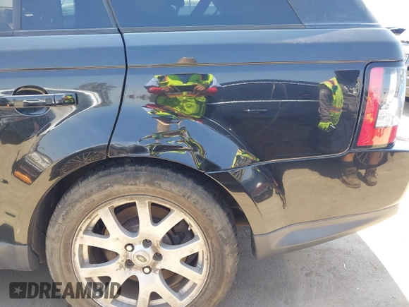 2013 Land Rover Range Rover Sport HSE Lux with VIN SALSK2D45DA766942, listed as a IAAI auction lot 42477658 with 188,101 mi miles and . Bid and sale history available at DreamBid. Image 6.