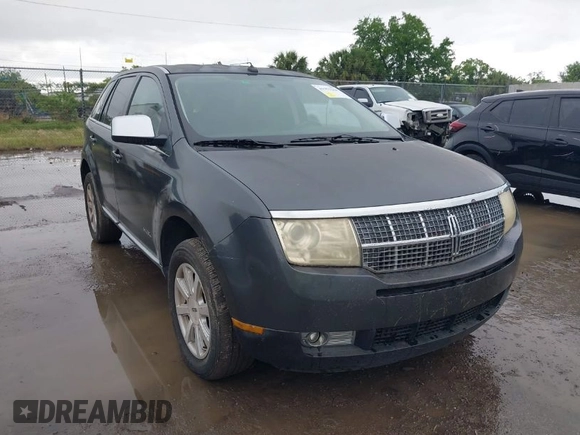 2007 Lincoln MKX with VIN 2LMDU68C07BJ23426, listed as a IAAI auction lot 41992268 with 182,856 mi miles. Bid and sale history available at carsss.com. Image 1.