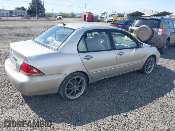 2005 Mitsubishi Lancer ES с VIN JA3AJ26E55U014748, выставлен на аукционе IAAI как лот 41935566 с пробегом 255 336 миль миль и . История ставок и продаж доступна на DreamBid. Изображение 4.