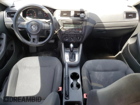 2013 Volkswagen Jetta S с VIN 3VW2K7AJ5DM216333, выставлен на аукционе Copart как лот 54557705 с пробегом 173 229 миль миль и Списание • Salvage title. История ставок и продаж доступна на DreamBid. Изображение 8.