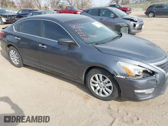 2013 Nissan Altima 2.5 S with VIN 1N4AL3AP1DC284760, listed as a IAAI auction lot 42003121 with 113,442 mi miles and . Bid and sale history available at carsss.com. Image 1.