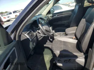2018 Volkswagen Atlas SEL z VIN 1V2MR2CA5JC556584, wystawiony jako Copart lot #54410255 z przebiegiem 111 580 mil mil oraz Szkoda całkowita • Salvage title. Historia ofert i sprzedaży dostępna na DreamBid. Obrazek 7.