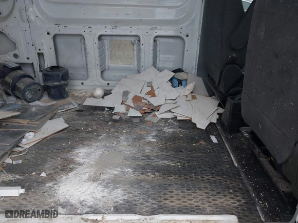 2015 Ford Transit Van with VIN 1FTBW2CM0FKA39962, listed as a IAAI auction lot 41370832 with NaN miles. Bid and sale history available at carsss.com. Image 8.