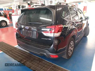 2023 Subaru Forester Premium z VIN JF2SKAEC1PH477884, wystawiony jako IAAI lot #42794098 z przebiegiem 70 520 mil mil oraz . Historia ofert i sprzedaży dostępna na DreamBid. Obrazek 27.