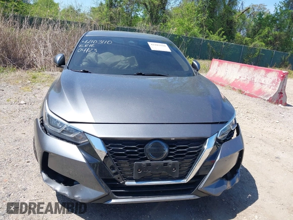 2020 Nissan Sentra SV z VIN 3N1AB8CV9LY287310, wystawiony jako IAAI lot #42103110 z przebiegiem 45 999 mil mil oraz . Historia ofert i sprzedaży dostępna na DreamBid. Obrazek 12.