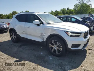 2020 Volvo XC40 Inscription z VIN YV4162UL1L2320498, wystawiony jako Copart lot #58047125 z przebiegiem 64 346 mil mil oraz Szkoda całkowita • Salvage title. Historia ofert i sprzedaży dostępna na DreamBid. Obrazek 4.