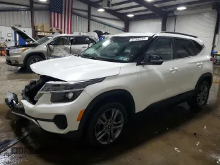 2021 Kia Seltos S with VIN KNDEU2AAXM7099906, listed as a Copart auction lot 47700735 with 58,531 mi miles and Salvage Title. Bid and sale history available at DreamBid. Image 1.