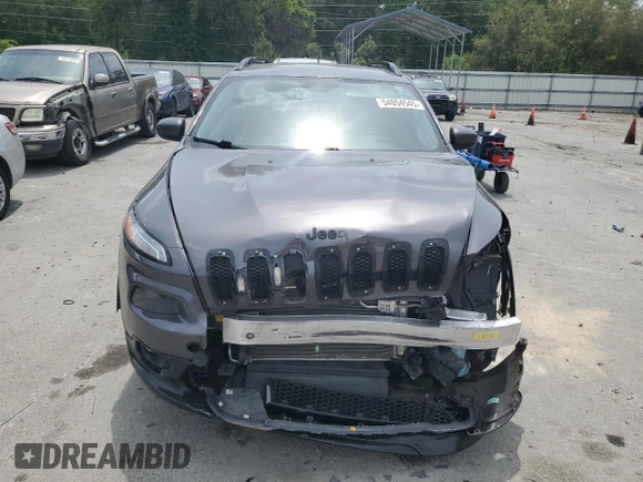 2018 Jeep Cherokee Latitude with VIN 1C4PJLCX0JD587753, listed as a Copart auction lot 54054545 with 128,194 mi miles and Salvage Title. Bid and sale history available at DreamBid. Image 5.
