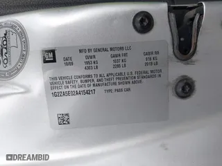 2010 Pontiac G6 w/1SA with VIN 1G2ZA5E02A4154217, listed as a IAAI auction lot 42065310 with 193,317 mi miles. Bid and sale history available at carsss.com. Image 9.
