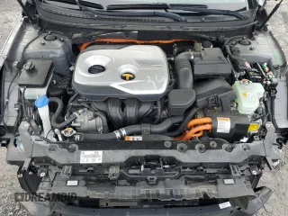 2019 Hyundai Sonata Hybrid SE with VIN KMHE24L33KA093893, listed as a Copart auction lot 65571803 with 47,156 mi miles. Bid and sale history available at carsss.com. Image 11.