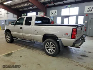 2006 Chevrolet Silverado 1500 LT1 with VIN 1GCEK19B56Z192093, listed as a Copart auction lot 50869125 with 325,497 mi miles and Clean Title. Bid and sale history available at carsss.com. Image 2.