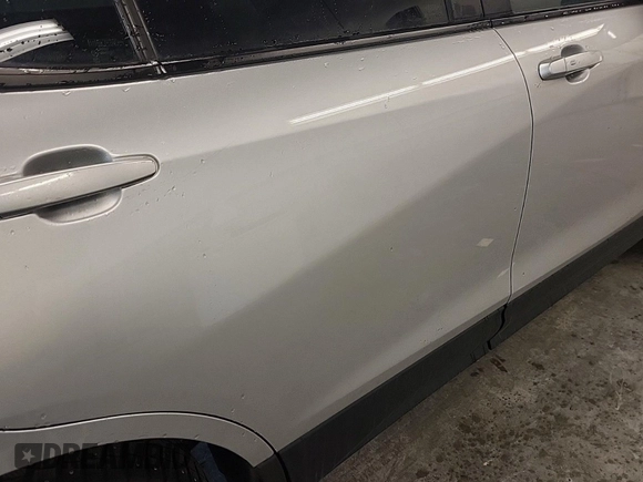 2021 Chevrolet Equinox LS with VIN 3GNAXHEV8MS126065, listed as a IAAI auction lot 42229583 with 76,583 mi miles and . Bid and sale history available at DreamBid. Image 1.