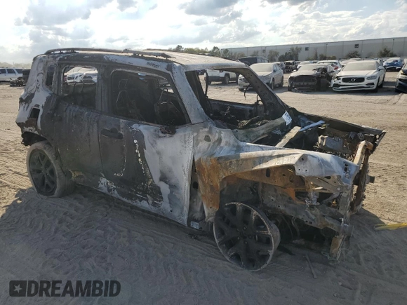 2023 Jeep Renegade Altitude with VIN ZACNJDE14PPP33200, listed as a Copart auction lot 44927565 with Not Provided miles and Non Repairable. Bid and sale history available at DreamBid. Image 4.