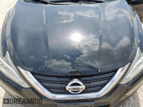 2017 Nissan Altima SR z VIN 1N4AL3AP3HN326890, wystawiony jako Copart lot #57577625 z przebiegiem 119 853 mil mil oraz Szkoda całkowita • Salvage title. Historia ofert i sprzedaży dostępna na DreamBid. Obrazek 11.