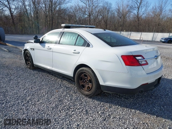 2019 Ford Police Interceptor Sedan with VIN 1FAHP2MK7KG108850, listed as a IAAI auction lot 41739656 with 62,421 mi miles. Bid and sale history available at carsss.com. Image 3.
