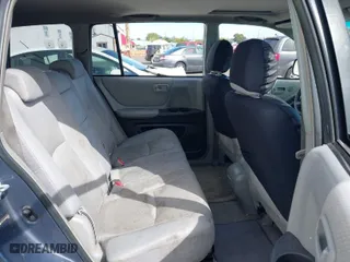 2007 Toyota Highlander w/3rd Row with VIN JTEEP21A670212606, listed as a IAAI auction lot 42053816 with 335,553 mi miles. Bid and sale history available at carsss.com. Image 8.