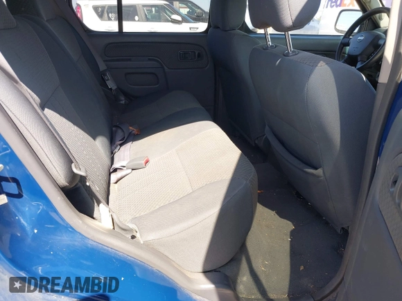 2002 Nissan Xterra XE with VIN 5N1ED28T12C535503, listed as a IAAI auction lot 42493349 with 303,341 mi miles and . Bid and sale history available at DreamBid. Image 8.