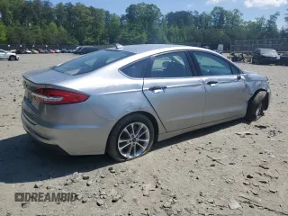2020 Ford Fusion SE z VIN 3FA6P0LU4LR222006, wystawiony jako Copart lot #55614365 z przebiegiem 58 297 mil mil oraz Szkoda całkowita • Salvage title. Historia ofert i sprzedaży dostępna na DreamBid. Obrazek 3.