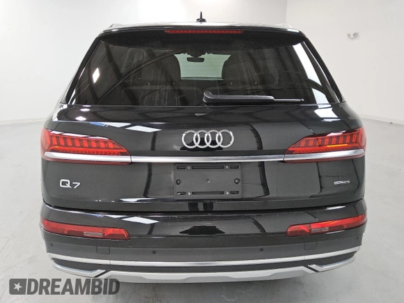 2023 Audi Q7 Premium with VIN WA1AXBF78PD010997, listed as a Copart auction lot 48473305 with 40,258 mi miles and Clean title. Bid and sale history available at DreamBid. Image 6.