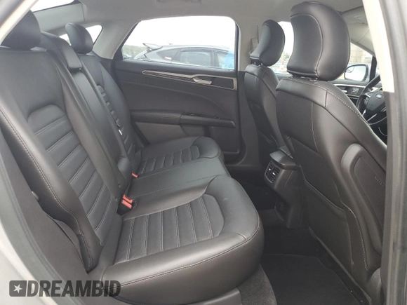 2016 Ford Fusion SE с VIN 3FA6P0HD3GR172536, выставлен на аукционе Copart как лот 54696395 с пробегом 81 529 миль миль и Списание • Salvage title. История ставок и продаж доступна на DreamBid. Изображение 10.