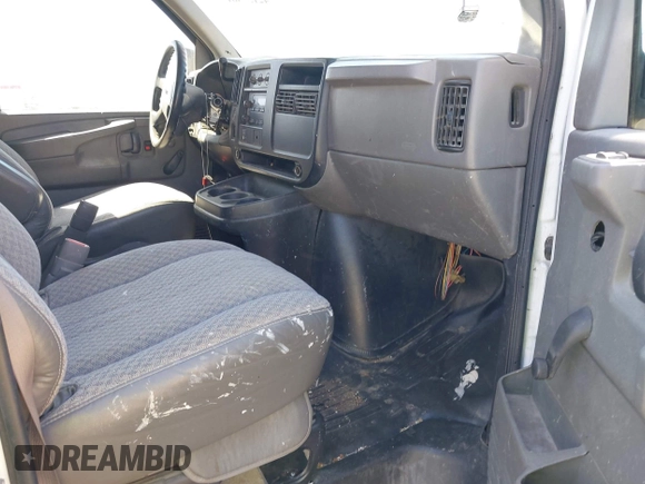 2006 GMC Savana Cargo with VIN 1GTGG25V561102245, listed as a IAAI auction lot 42159481 with 136,782 mi miles and . Bid and sale history available at DreamBid. Image 5.