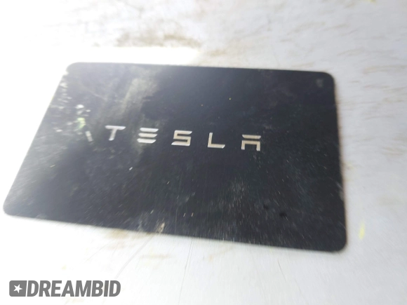 2024 Tesla Model Y Long Range with VIN 7SAYGDEE0RA300064, listed as a IAAI auction lot 41640541 with 5,049 mi miles and . Bid and sale history available at DreamBid. Image 11.