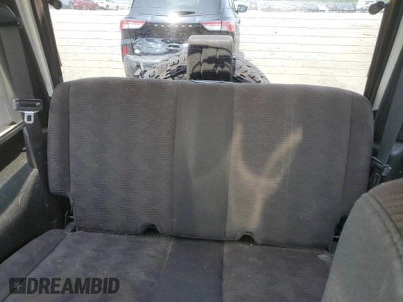 2005 Jeep Wrangler Sport с VIN 1J4FA49SX5P317067, выставлен на аукционе Copart как лот 60627125 с пробегом 170 700 миль миль и Чистый • Clean title. История ставок и продаж доступна на DreamBid. Изображение 10.