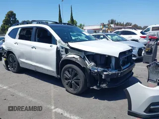 2022 Subaru Ascent Touring z VIN 4S4WMARD2N3425683, wystawiony jako IAAI lot #42272008 z przebiegiem 45 233 mil mil oraz . Historia ofert i sprzedaży dostępna na DreamBid. Obrazek 1.