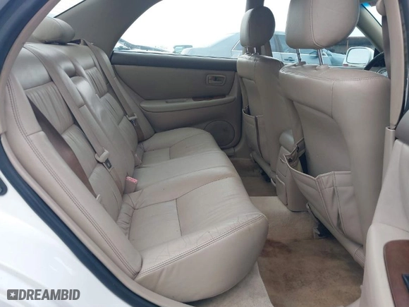 1999 Lexus ES 300 Luxury Sport Sdn with VIN JT8BF28G9X0231427, listed as a IAAI auction lot 41317650 with 317,148 mi miles. Bid and sale history available at carsss.com. Image 8.