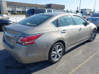 2015 Nissan Altima SL with VIN 1N4AL3AP4FC146262, listed as a IAAI auction lot 41954875 with 105,706 mi miles and . Bid and sale history available at DreamBid. Image 4.