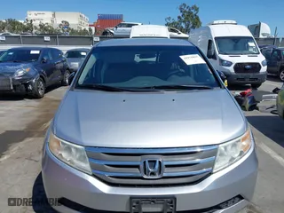 2012 Honda Odyssey EX with VIN 5FNRL5H48CB023003, listed as a IAAI auction lot 41975027 with 221,313 mi miles. Bid and sale history available at carsss.com. Image 12.