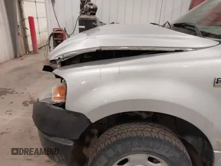 2007 Ford F-150 XLT с VIN 1FTPX14V77FA61813, выставлен на аукционе IAAI как лот 42034381 с пробегом 196 245 миль миль и . История ставок и продаж доступна на DreamBid. Изображение 13.