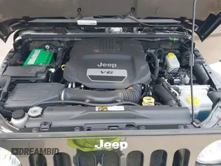 2015 Jeep Wrangler Unlimited Rubicon Hard Rock с VIN 1C4HJWFG0FL550247, выставлен на аукционе IAAI как лот 42474614 с пробегом 93 084 миль миль и . История ставок и продаж доступна на DreamBid. Изображение 10.