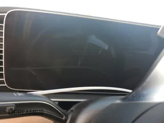 2024 Mercedes-Benz GLS 580 z VIN 4JGFF8FE2RB137755, wystawiony jako Copart lot #75875214 z przebiegiem Nie podano mil oraz Nie do naprawy. Historia ofert i sprzedaży dostępna na DreamBid. Obrazek 9.