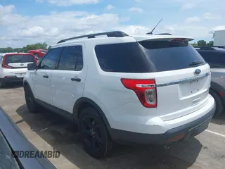 2013 Ford Explorer z VIN 1FM5K8B84DGC85389, wystawiony jako IAAI lot #42400527 z przebiegiem 291 019 mil mil oraz . Historia ofert i sprzedaży dostępna na DreamBid. Obrazek 14.
