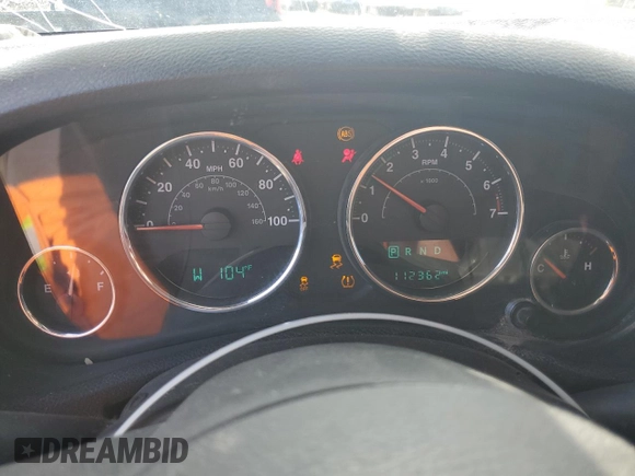 2015 Jeep Wrangler Unlimited Sport с VIN 1C4BJWDG3FL570131, выставлен на аукционе Copart как лот 64418415 с пробегом 112 362 миль миль и Списание • Salvage title. История ставок и продаж доступна на DreamBid. Изображение 9.