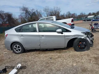 2015 Toyota Prius Four with VIN JTDKN3DU2F0446264, listed as a IAAI auction lot 41836697 with 87,475 mi miles. Bid and sale history available at carsss.com. Image 14.