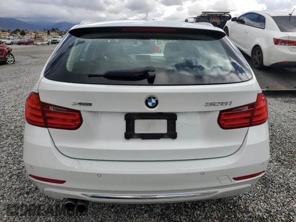 2015 BMW 3 Series 328i xDrive с VIN WBA3G7C58FK480534, выставлен на аукционе Copart как лот 48233245 с пробегом 143 573 миль миль и Списание • Salvage title. История ставок и продаж доступна на DreamBid. Изображение 6.