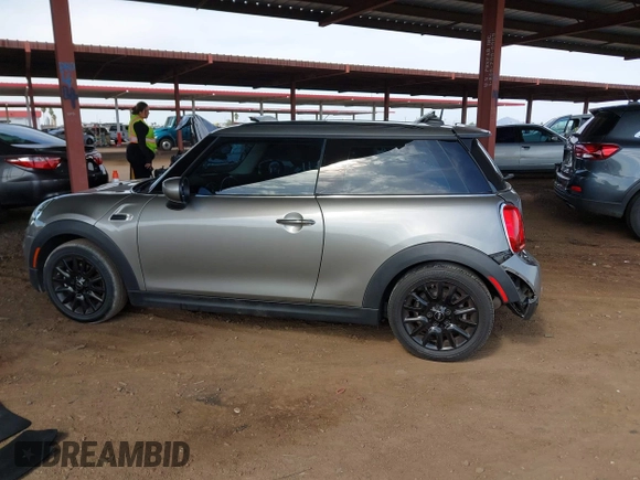 2020 MINI Hardtop Cooper with VIN WMWXR3C06L2L66715, listed as a IAAI auction lot 41895818 with 44,636 mi miles and . Bid and sale history available at DreamBid. Image 14.