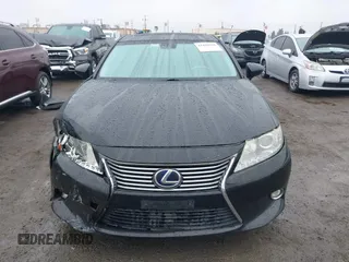 2015 Lexus ES 300h with VIN JTHBW1GG8F2098481, listed as a IAAI auction lot 41488504 with 212,171 mi miles and . Bid and sale history available at DreamBid. Image 12.